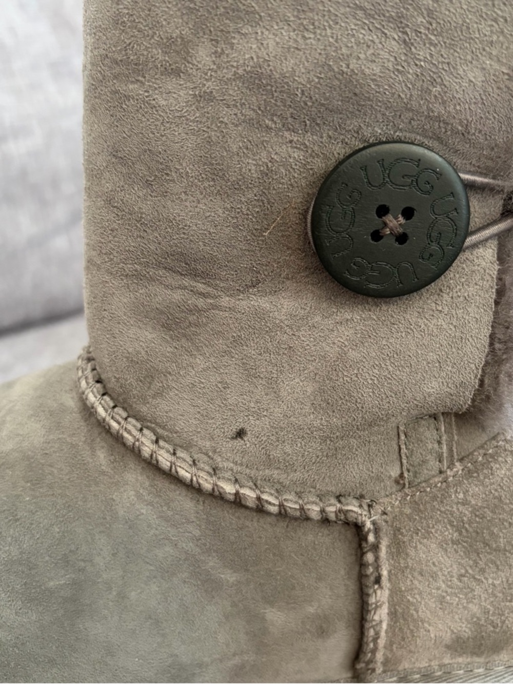 UGG Ankle Boots in Grey with Button - Picture 6 of 14